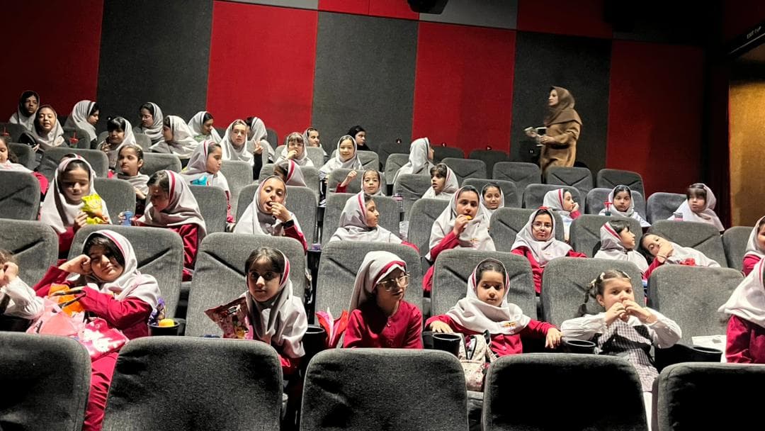 پیش دبستانی و دبستان دخترانه ایراندخت
